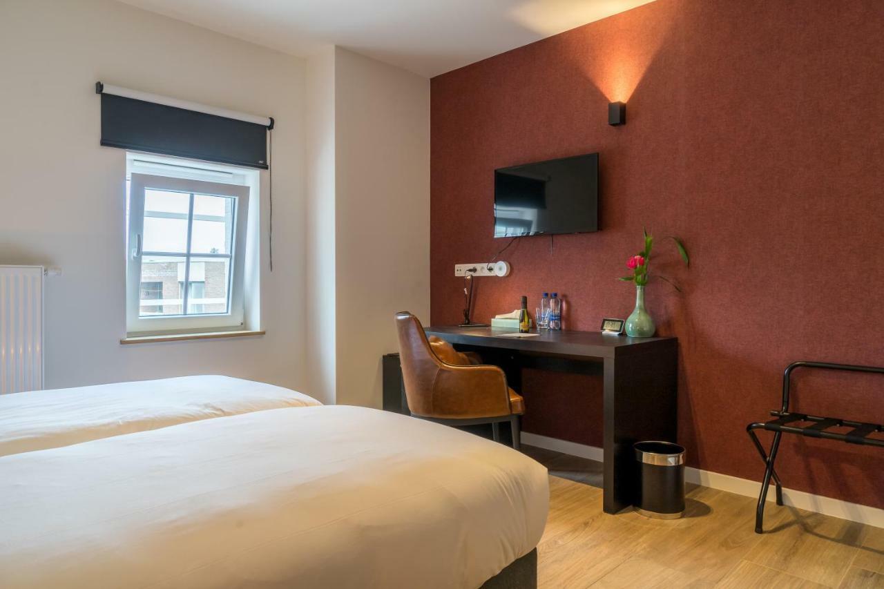 Hotel Huron Mol Exteriér fotografie